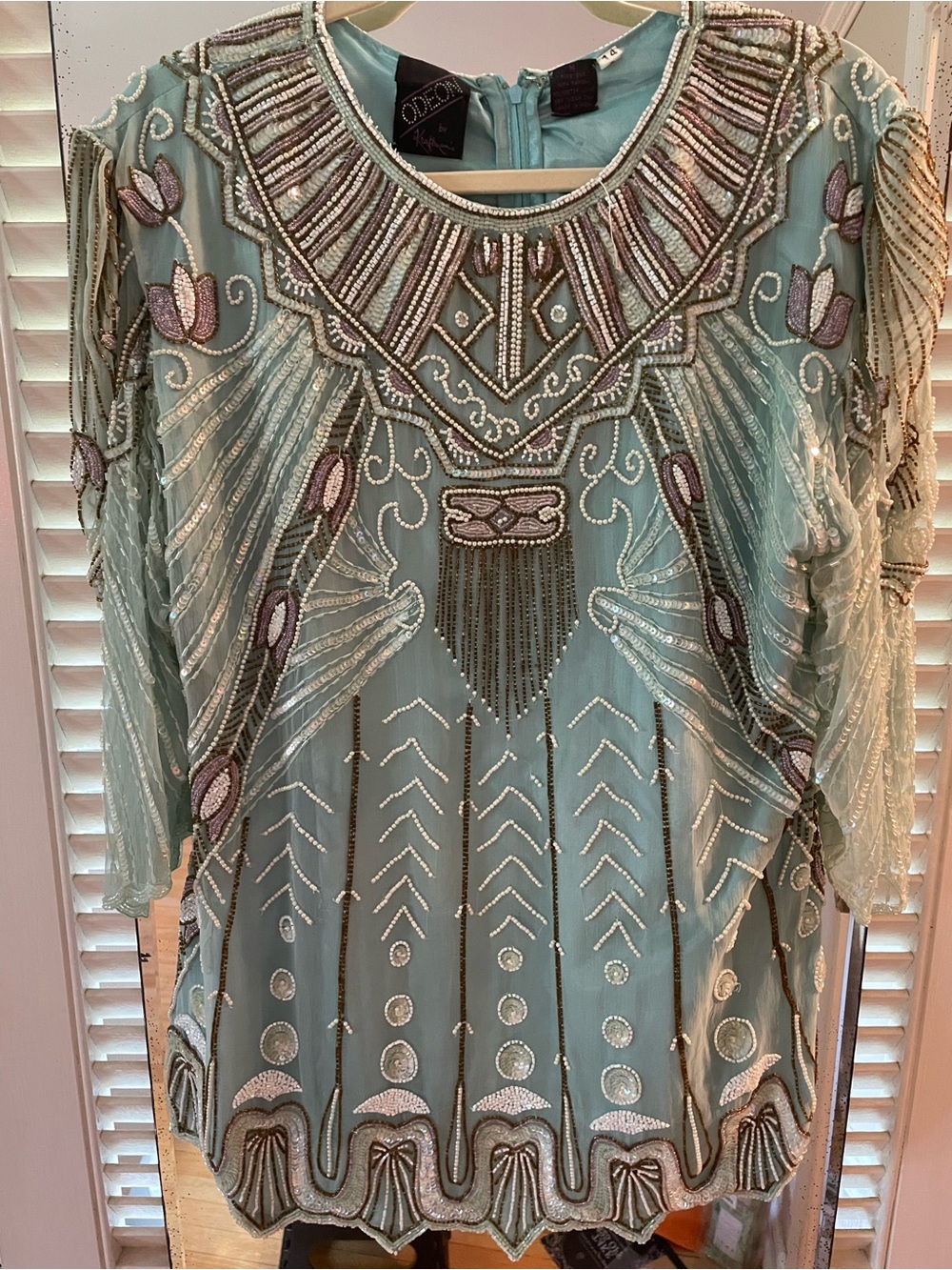 Sz 14 - Vintage Odeon by Kraftman’s pure silk beaded tunic top